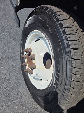 2023 Ford E-450SD Base