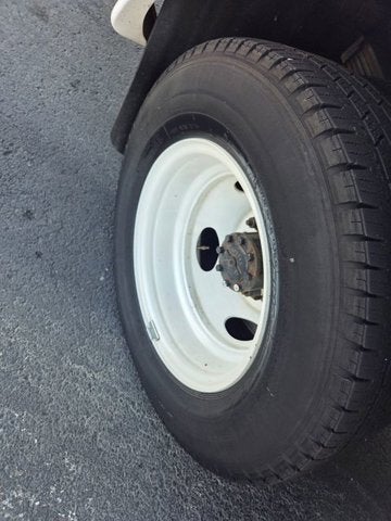 2023 Ford E-450SD Base