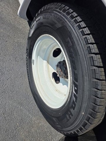 2023 Ford E-450SD Base