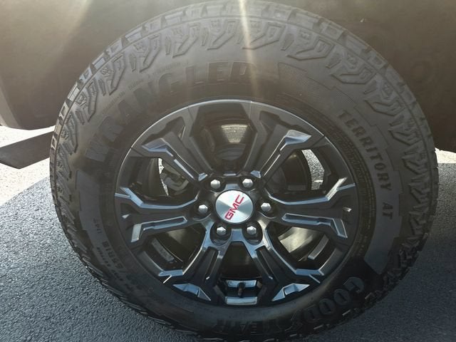 2024 GMC Canyon Elevation