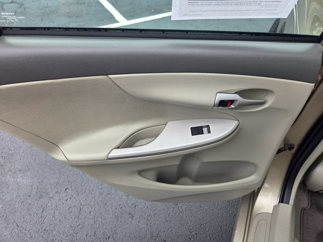 2010 Toyota Corolla LE