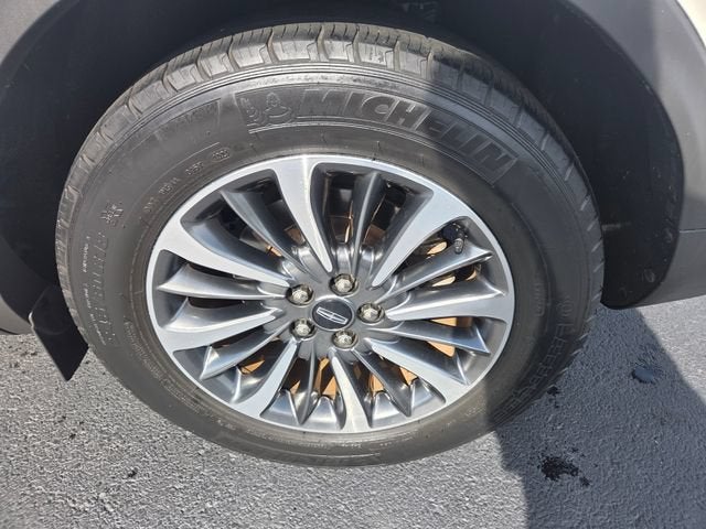 2021 Lincoln Nautilus Standard