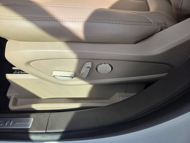 2021 Lincoln Nautilus Standard