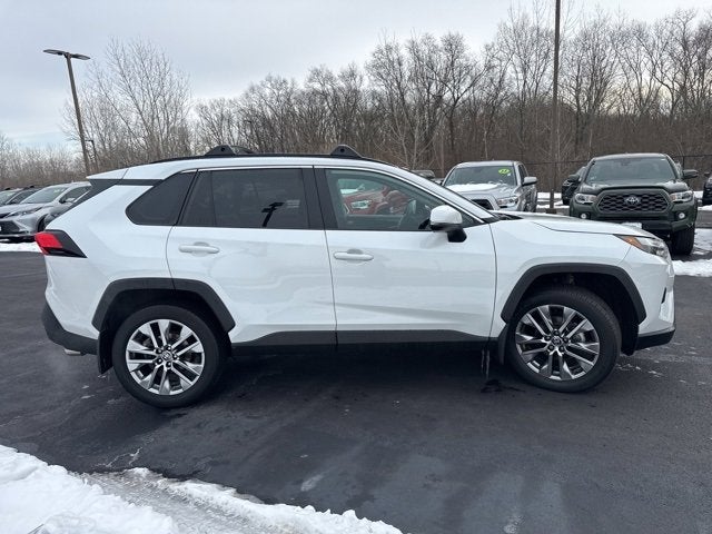 2023 Toyota RAV4 XLE Premium