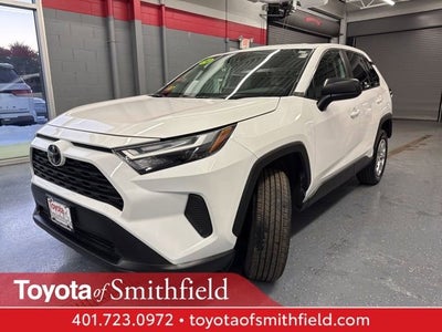 2024 Toyota RAV4 LE