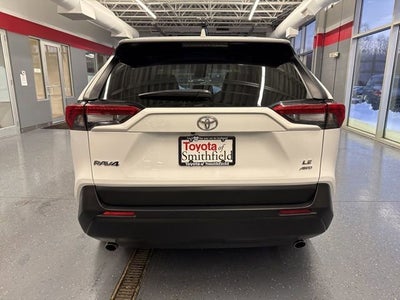 2024 Toyota RAV4 LE