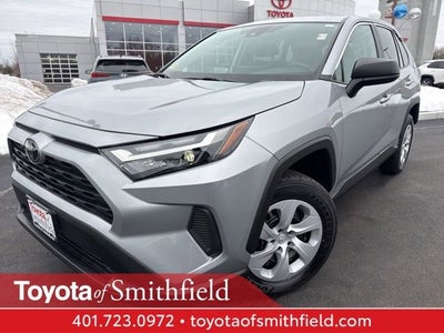 2025 Toyota RAV4 LE