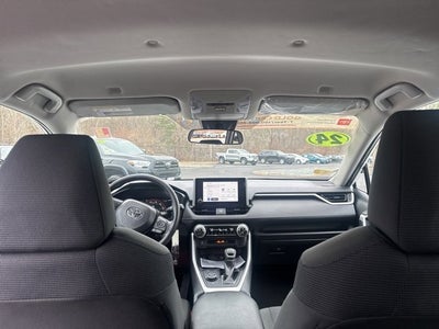 2024 Toyota RAV4 Hybrid LE