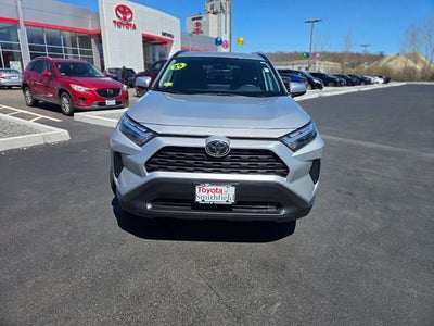 2025 Toyota RAV4 XLE