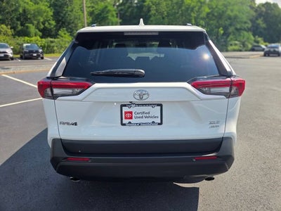 2025 Toyota RAV4 XLE