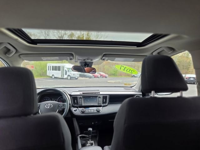 2017 Toyota RAV4 XLE