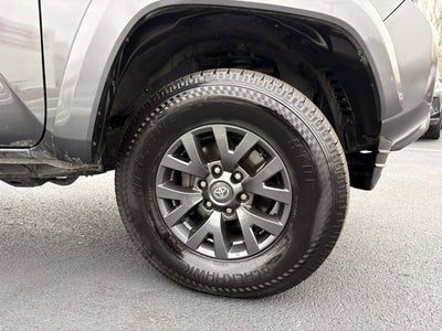 2022 Toyota Tacoma SR5