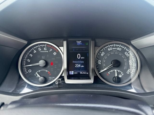 2022 Toyota Tacoma SR5