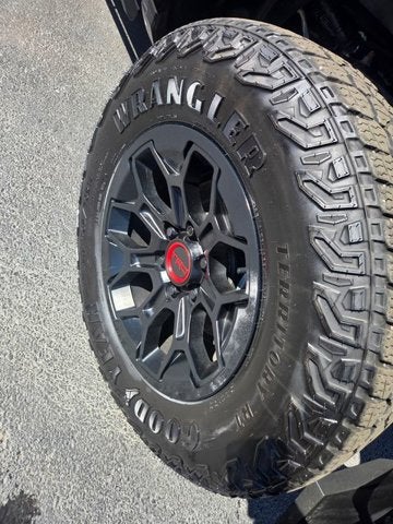 2024 Toyota Tacoma Hybrid TRD Pro