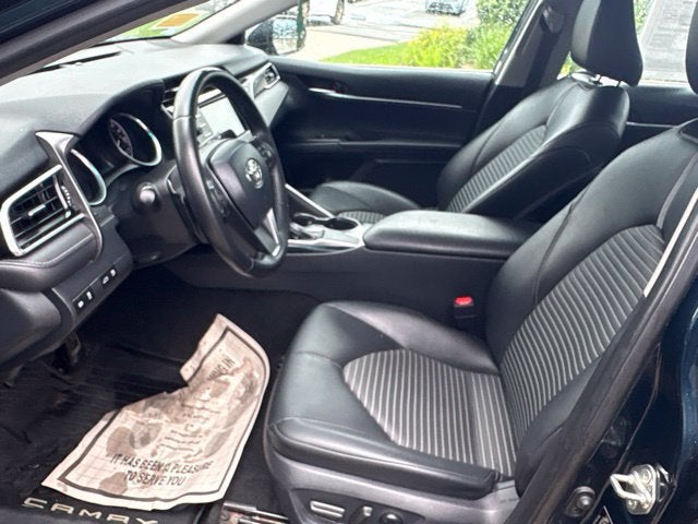 2018 Toyota Camry SE