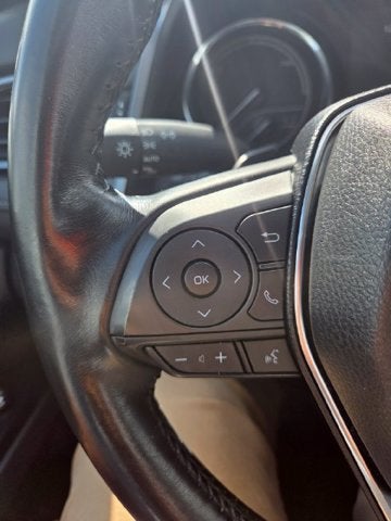 2019 Toyota Camry Hybrid SE
