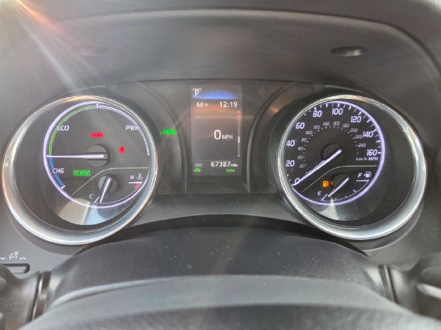 2019 Toyota Camry Hybrid SE