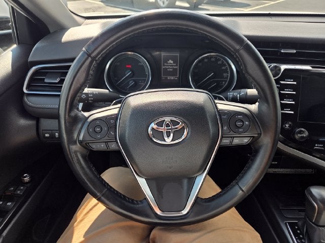 2019 Toyota Camry Hybrid SE