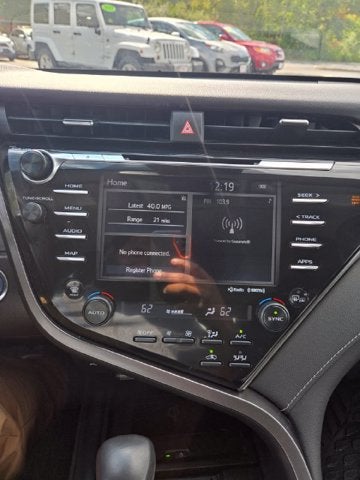 2019 Toyota Camry Hybrid SE