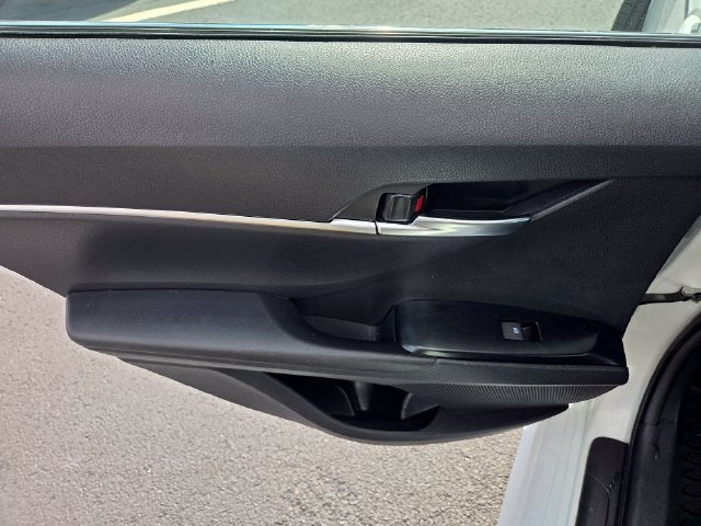 2019 Toyota Camry Hybrid SE