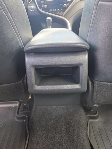 2019 Toyota Camry Hybrid SE