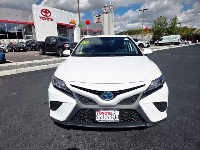 2019 Toyota Camry Hybrid SE