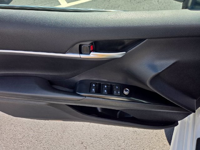 2019 Toyota Camry Hybrid SE