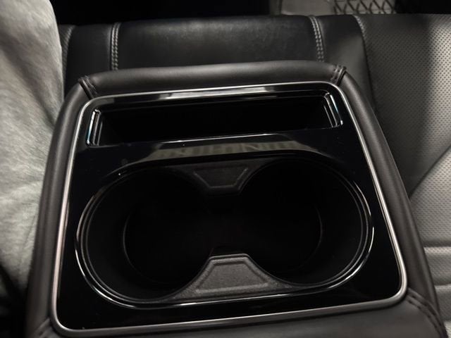 2021 Toyota Avalon TRD