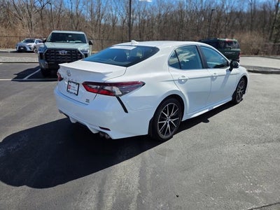 2022 Toyota Camry SE