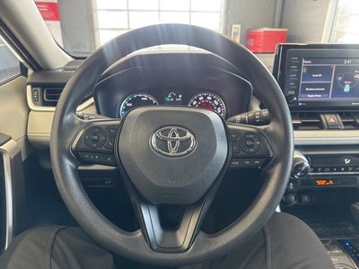 2022 Toyota RAV4 Hybrid XLE