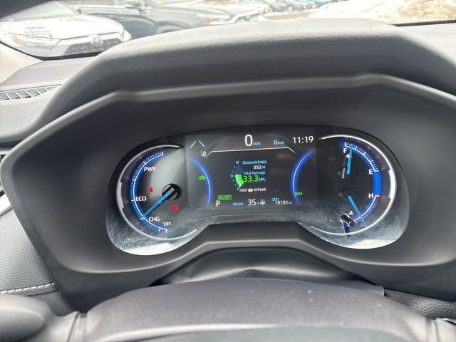 2025 Toyota RAV4 Hybrid XLE
