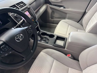 2016 Toyota Camry LE