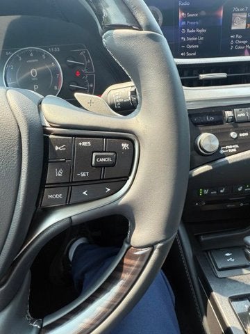 2021 Lexus ES 350