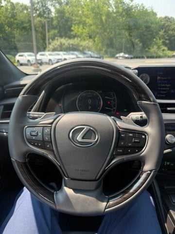 2021 Lexus ES 350