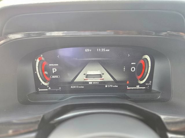 2023 Nissan Pathfinder Platinum