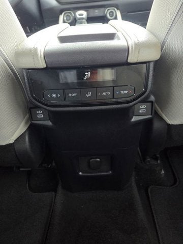 2026 Toyota Grand Highlander LE