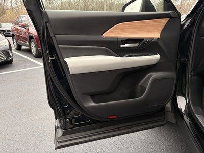 2024 Toyota Grand Highlander Limited