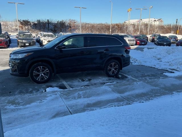 2018 Toyota Highlander LE