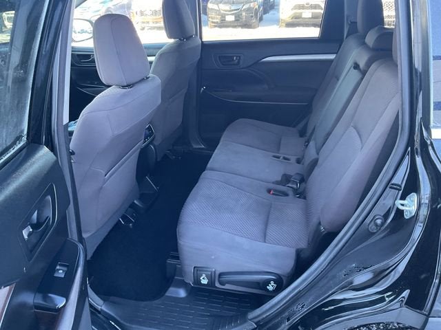 2018 Toyota Highlander LE