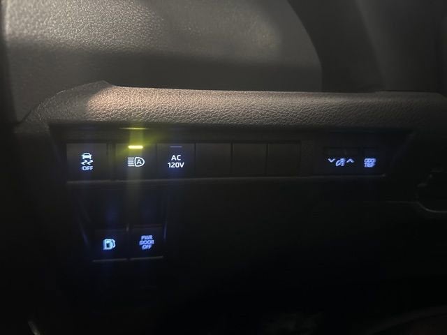 2023 Toyota Sienna XSE