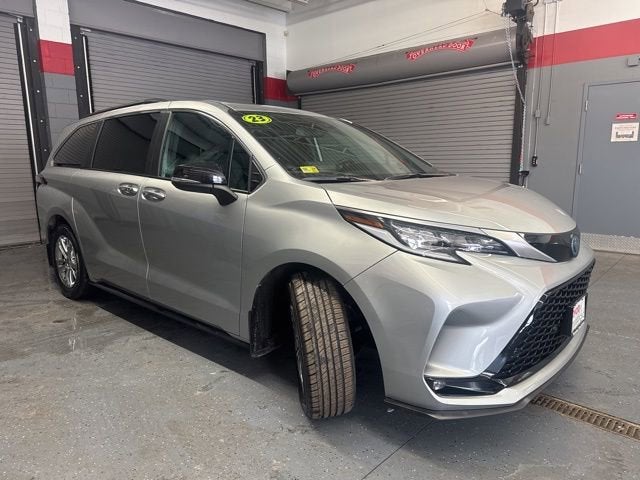 2023 Toyota Sienna XSE