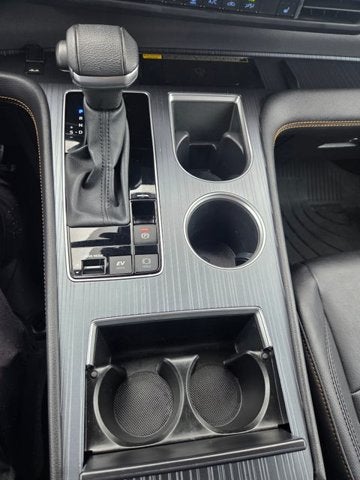 2023 Toyota Sienna Woodland Edition