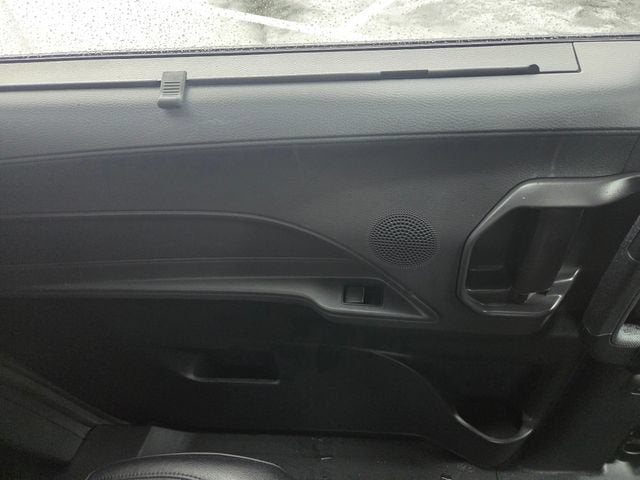 2023 Toyota Sienna Woodland Edition