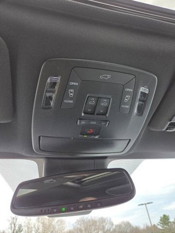 2025 Toyota Sienna XSE