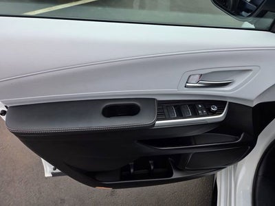 2025 Toyota Sienna XSE