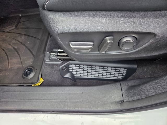 2025 Toyota Sienna XSE