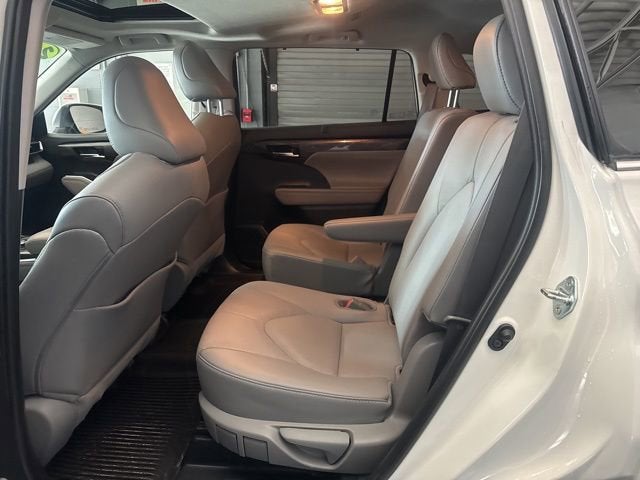 2021 Toyota Highlander Limited