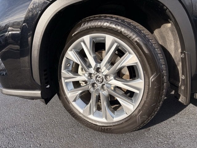 2022 Toyota Highlander Limited