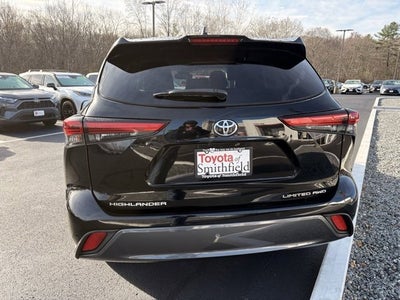 2022 Toyota Highlander Limited
