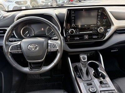 2022 Toyota Highlander Limited